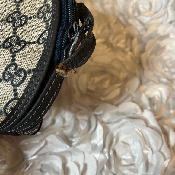 Gucci Vintage crossbody - Picture 4 of 15